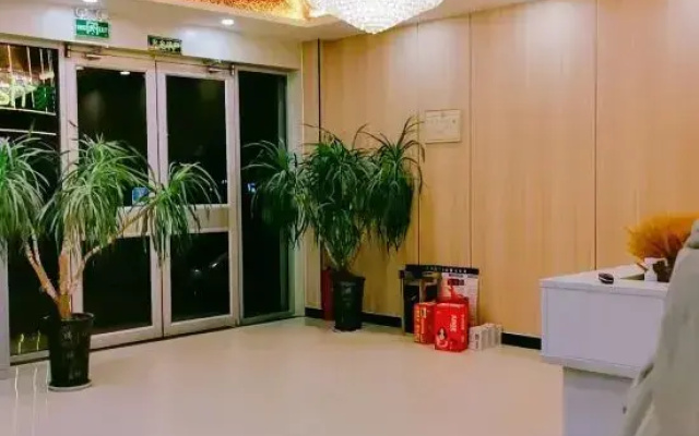 Linyi Dongcun Hotel