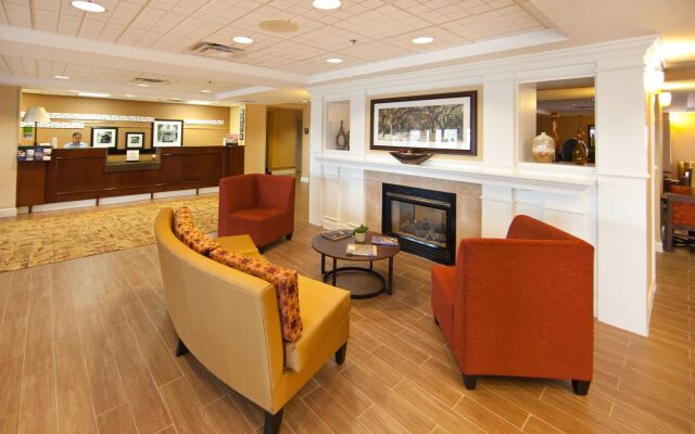 Hampton Inn Columbus-North