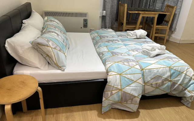Charming 1-bed Studio in London