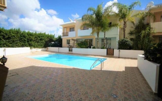 Beautiful Apartment With Pool in Paphos, Cyprus