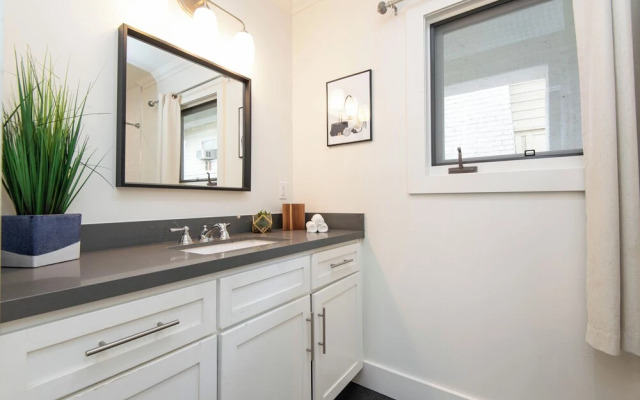 Amazing House Near DTLA