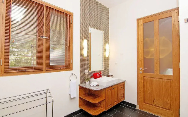 Zen Villa Lovina Ocean View