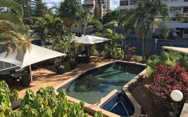 Hi Ho Beach Apartments on Broadbeach