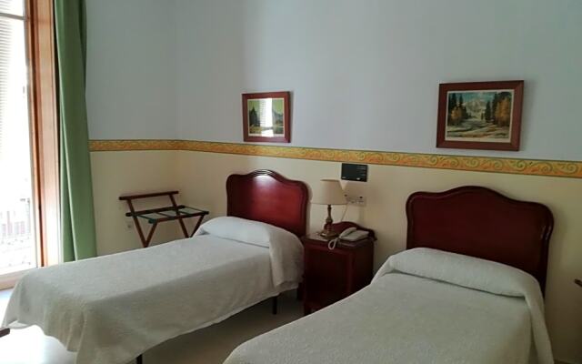 Nuevo Hotel
