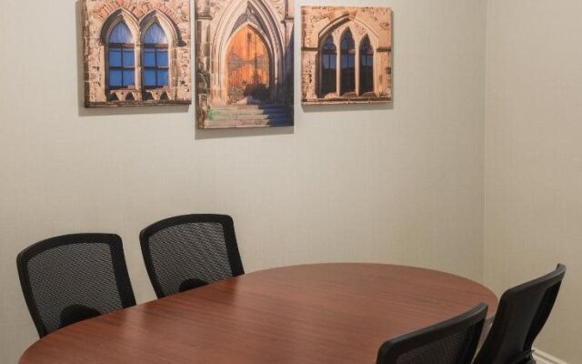 Capital Hill Hotel and Suites