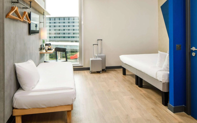 ibis budget Manchester Airport