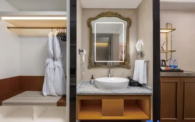 Vienna International Hotel (Huizhou Daya Bay Petrochemical Zone)