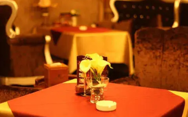 Lanting Hotel