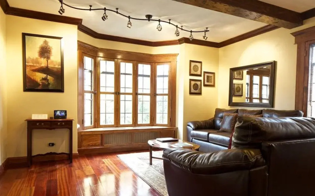 Deer Path Inn