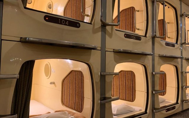 Funabashi Grand Sauna and Capsule Hotel - Caters to Men