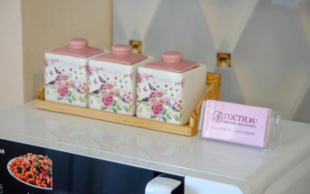 Гости на Строительном