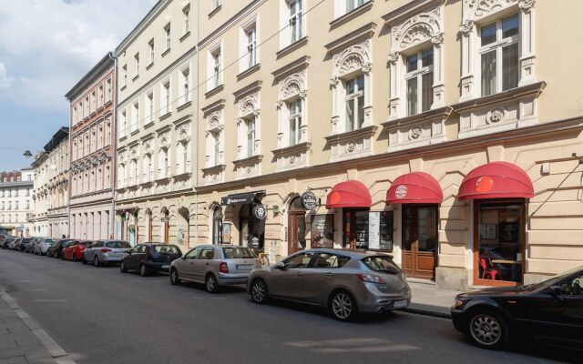 Modern Apartment in Kazimierz by Renters