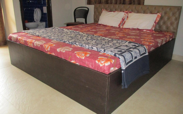 Ganga Kutir Oak Villa on Raichak