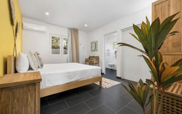 NEW Villa - Beautiful 3BR 2BA With Private Pool