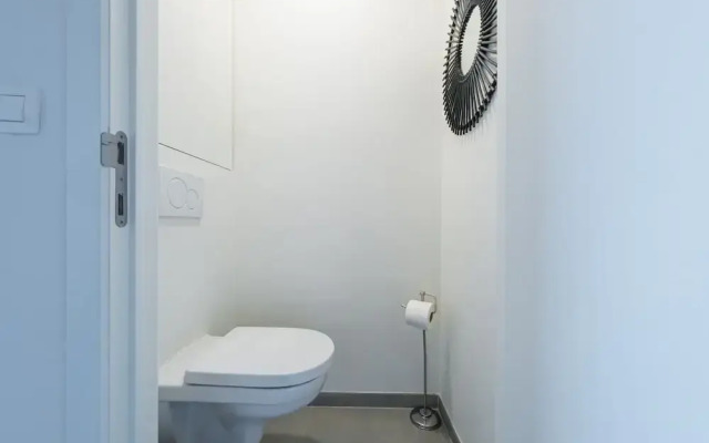 Modern Flat 2 Bedrooms With Open View