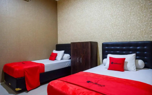 RedDoorz Syariah @ Jl Lingkar Timur Cilacap