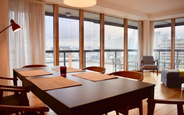 3 Bed Room Flat In Grand Canal With River Views