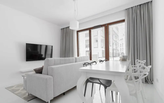 Wilanow Lovely Apartment