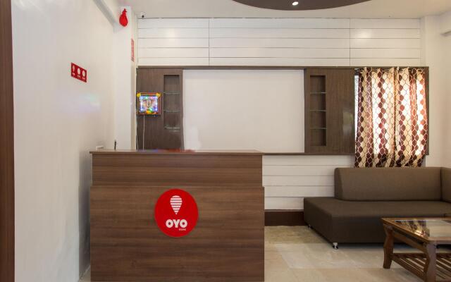 OYO 10679 Hotel Nanashree Executive