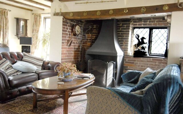 Cleavers Lyng - Guest house