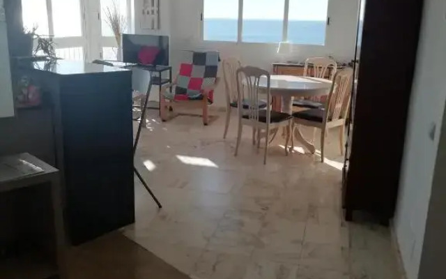Magnifique vue à 100m de la plage
