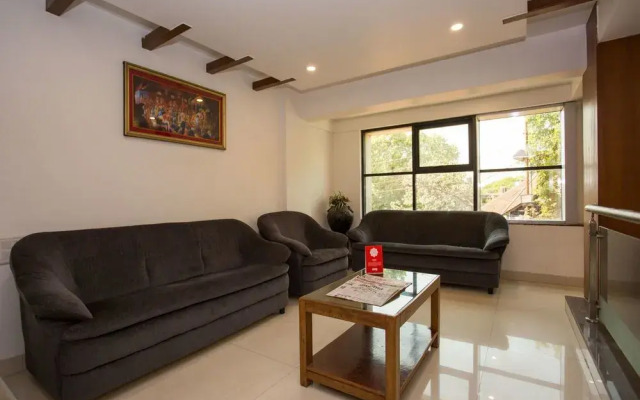 OYO 10440 Hotel Surabhi