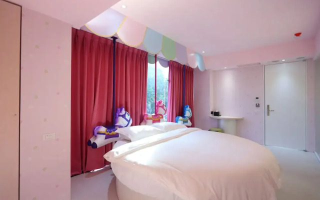 The Fantasy Apartment