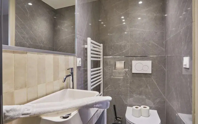 Superb Apartment 2 Bedrooms Center of Paris