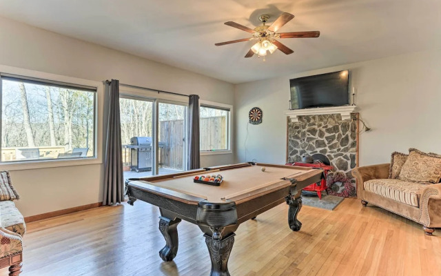 Game Room, Fire Pit: Family-friendly Poconos Haven