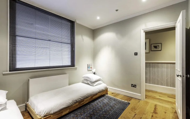 Stylish Kings Cross Apartment With Garden Retreat