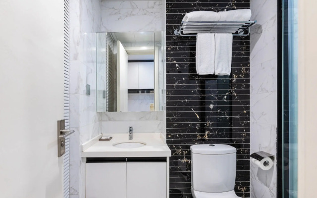 Golden Central Serviced Residence Shenzhen (Upper Hills)