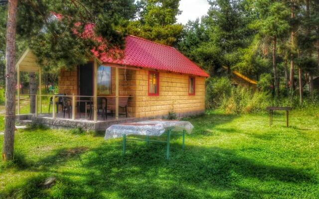 Sevan Lake Cottages