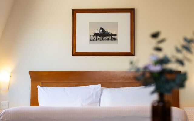 Sydney Harbour Hotel
