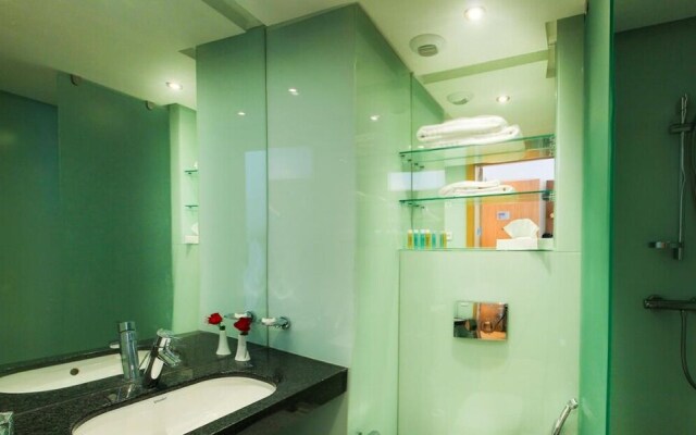Ramada Encore By Wyndham Tangier
