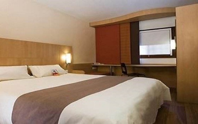 ibis Qingdao Ningxia