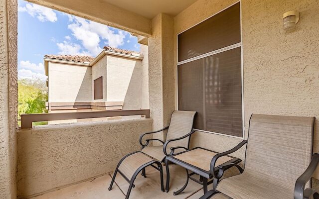 Desert Willow Walk Condo 2BR by Casago