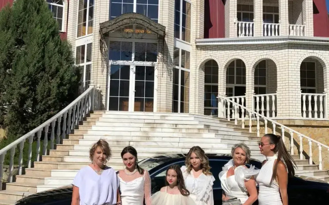 Masha House Guest Complex