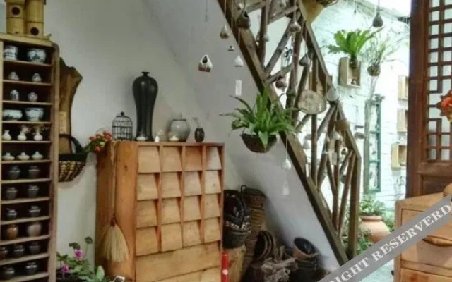 Yangliu's Yard