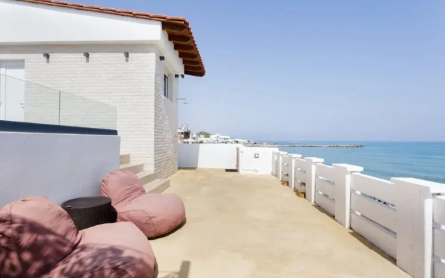 Seashell Seafront Villa