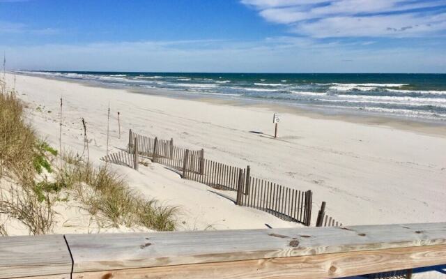 Windjammer Oceanfront Condominiums