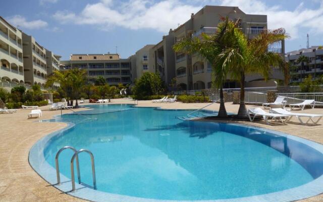 Comfortable apartment with amazing sea views