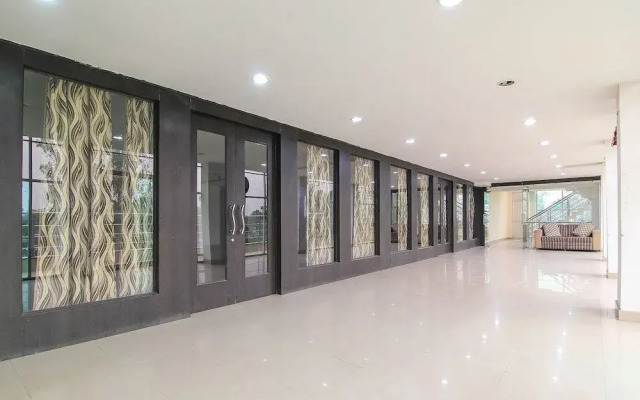 OYO 2032 Hotel Exotica