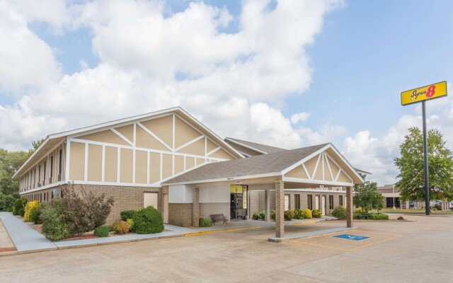 Travelodge Bentonville