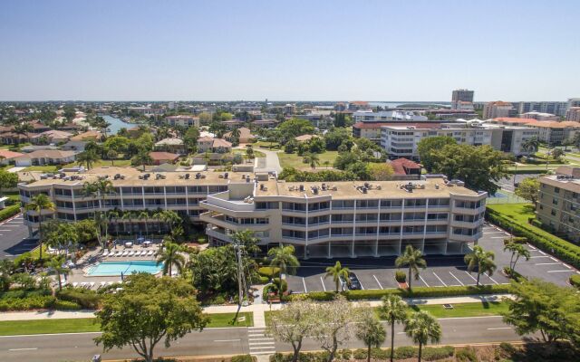 Marco Beach Vacation Suites