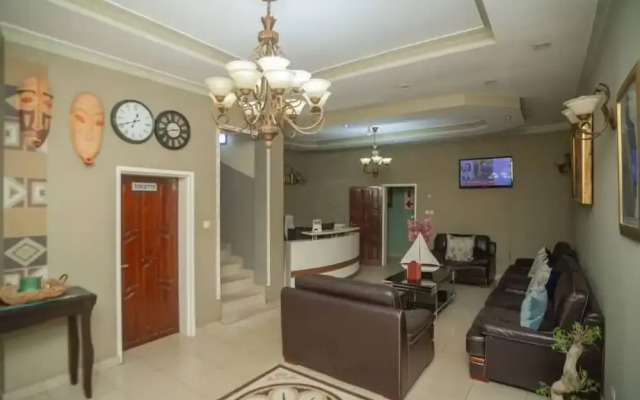 Charming Retreat and Free Breakfast