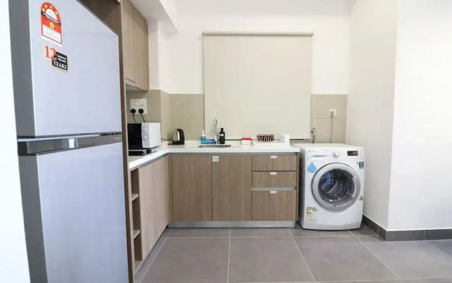 Victoria Home Sentrio Suites