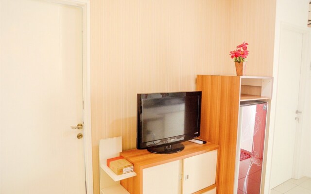 2Br Homey Green Palace Kalibata Apartment