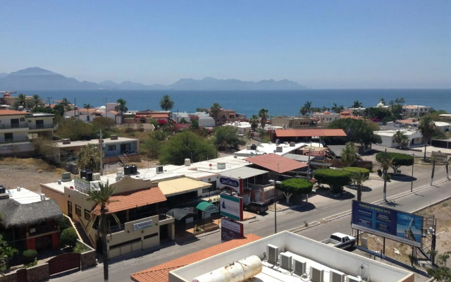 Los Jitos Hotel & Suites