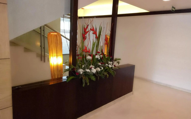 Iris Hotel