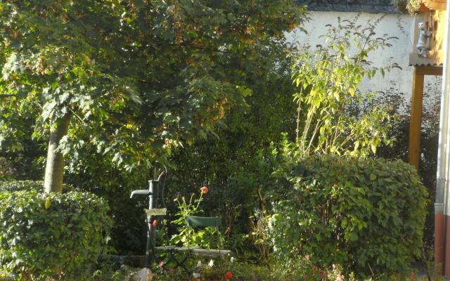 Apartment With Animal zoo and sun Terrace